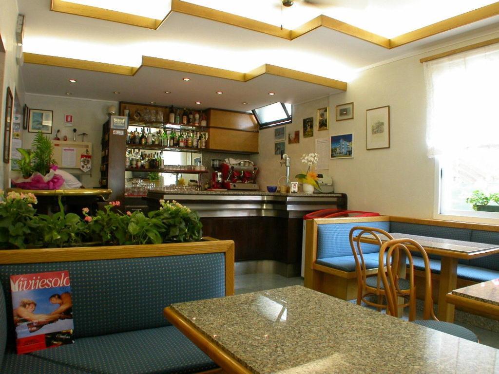 Albergo Aquila Лидо-ди-Езоло Экстерьер фото